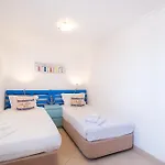 Daisy 2 Bedroom Lägenhet *